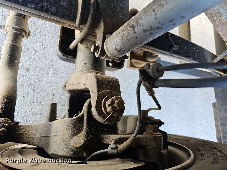 image for item DM1580 2003 Ford F450 Super Duty XL  bucket truck