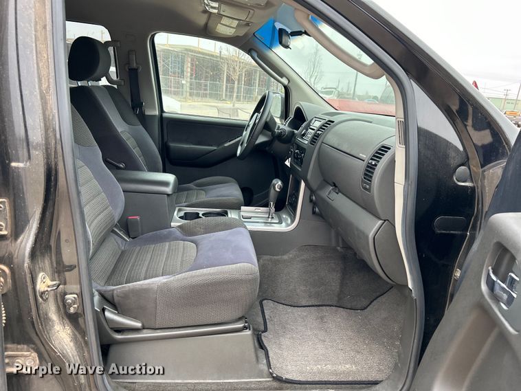 image for item DN0713 2005 Nissan  Pathfinder SUV