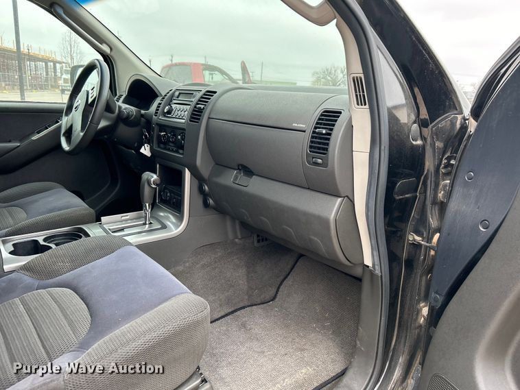 image for item DN0713 2005 Nissan  Pathfinder SUV