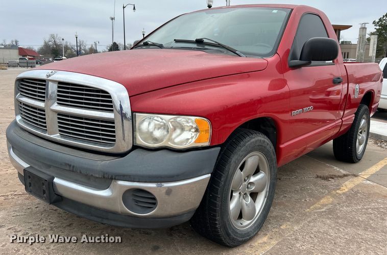 image for item DN0714 2004 Dodge Ram 1500 pickup truck