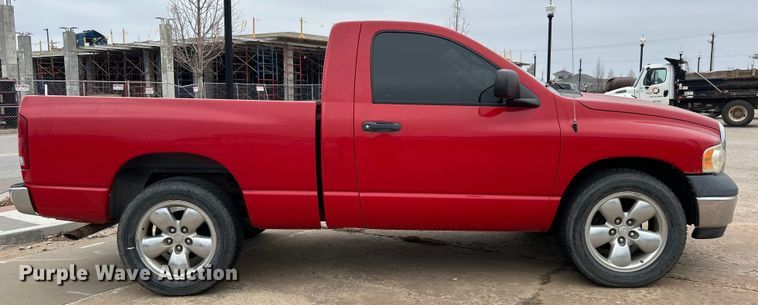 image for item DN0714 2004 Dodge Ram 1500 pickup truck