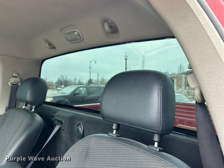 image for item DN0714 2004 Dodge Ram 1500 pickup truck