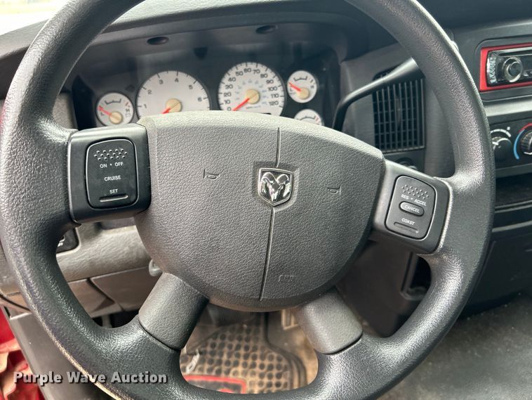 image for item DN0714 2004 Dodge Ram 1500 pickup truck