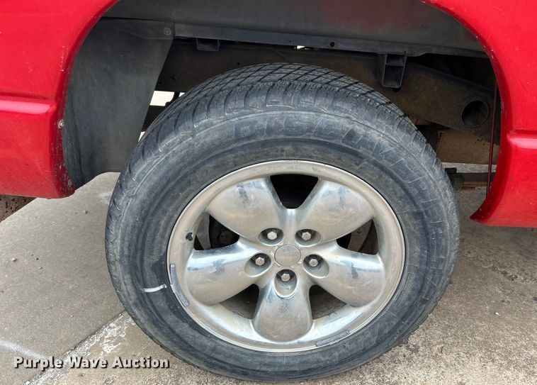 image for item DN0714 2004 Dodge Ram 1500 pickup truck
