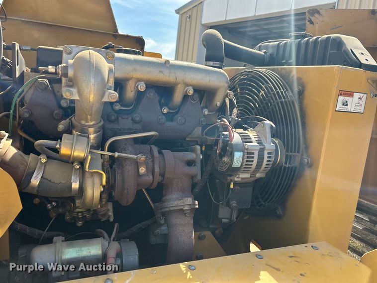 image for item DN0730 2004 Vermeer BC1800A wood chipper