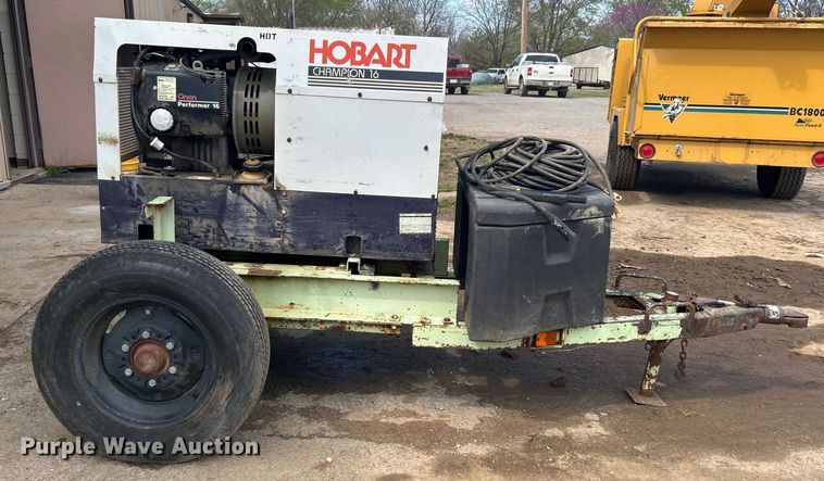 image for item DN0731 Hobart Champion 16 welder/generator