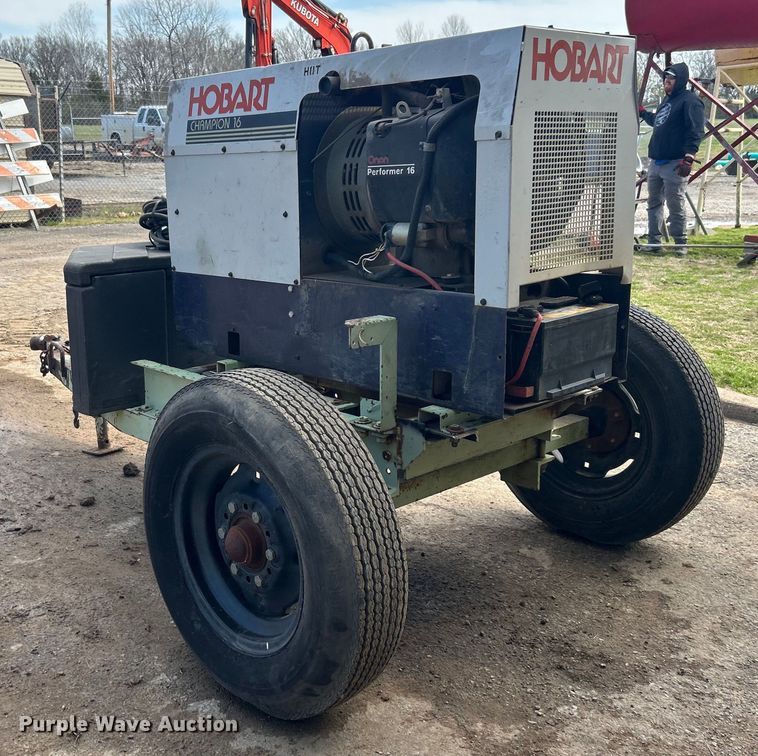 image for item DN0731 Hobart Champion 16 welder/generator
