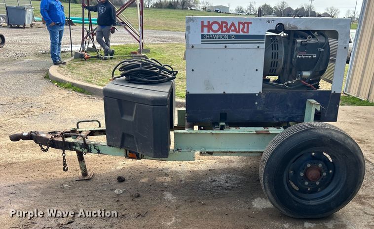 image for item DN0731 Hobart Champion 16 welder/generator