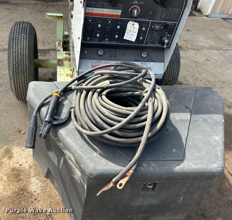 image for item DN0731 Hobart Champion 16 welder/generator