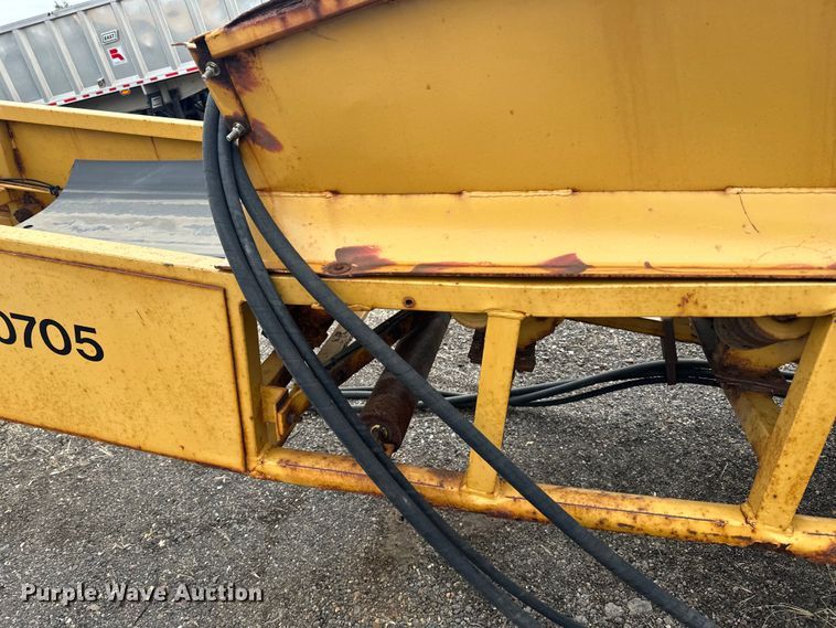 image for item DO3281 1995 Finlay 524 conveyor