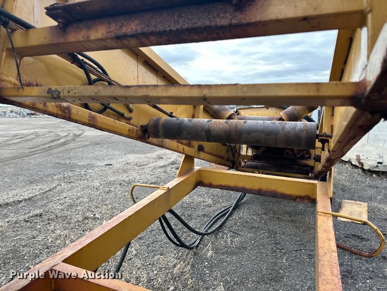 image for item DO3281 1995 Finlay 524 conveyor