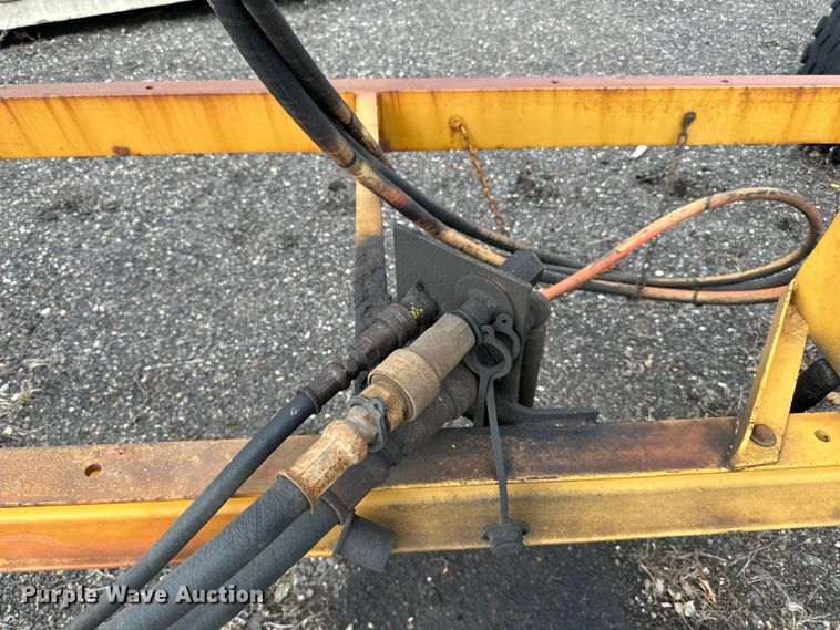 image for item DO3281 1995 Finlay 524 conveyor