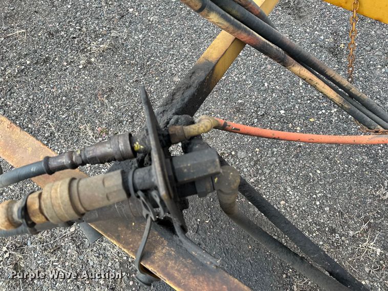 image for item DO3281 1995 Finlay 524 conveyor