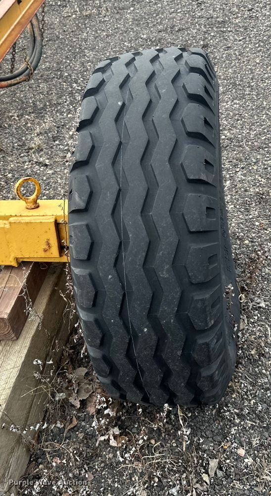 image for item DO3281 1995 Finlay 524 conveyor