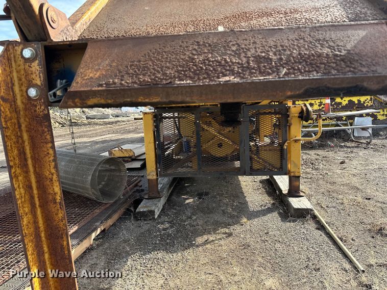 image for item DO3282 CEC Roadrunner screening plant