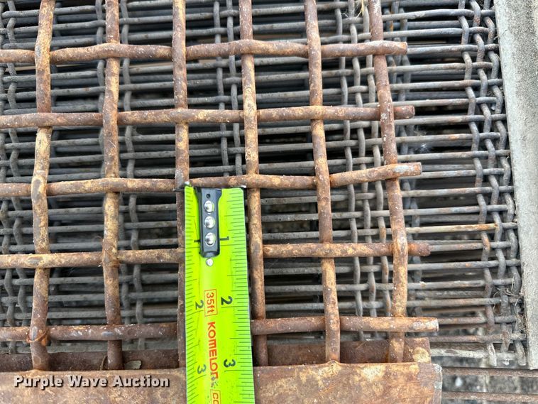 image for item DO3282 CEC Roadrunner screening plant