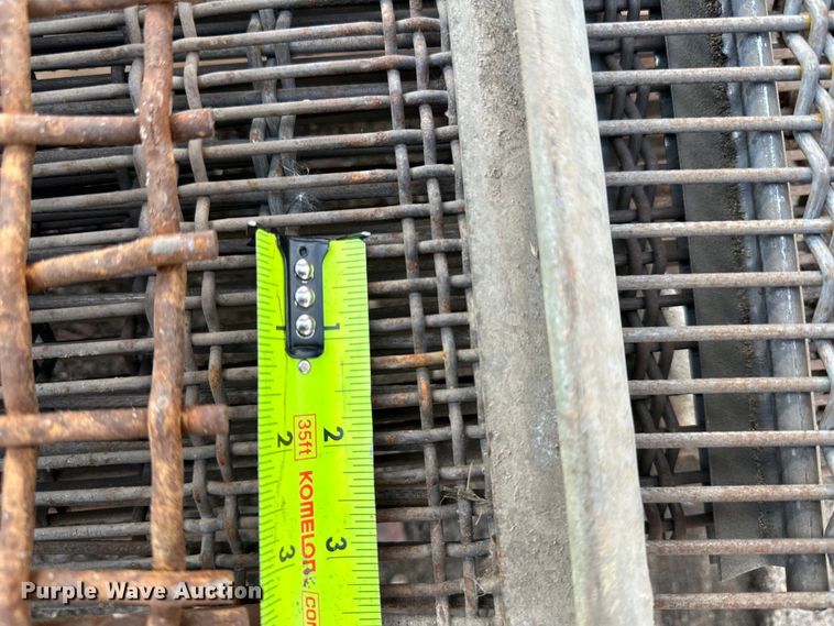 image for item DO3282 CEC Roadrunner screening plant