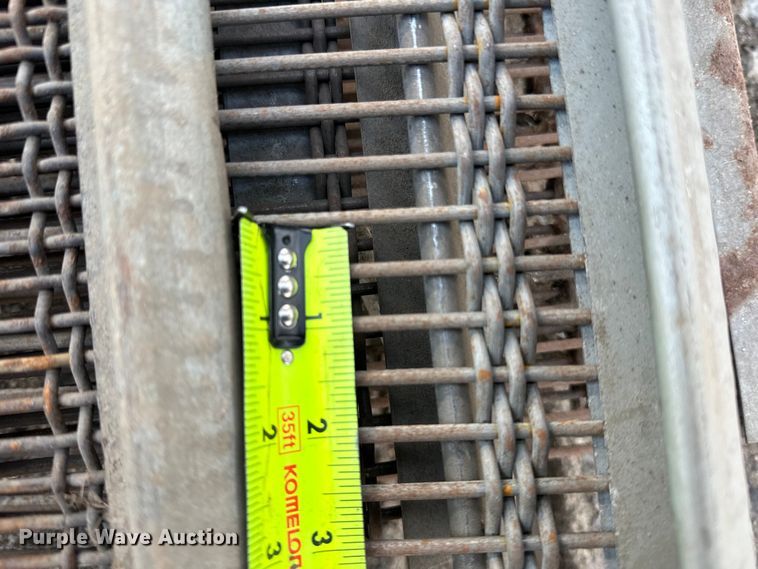 image for item DO3282 CEC Roadrunner screening plant