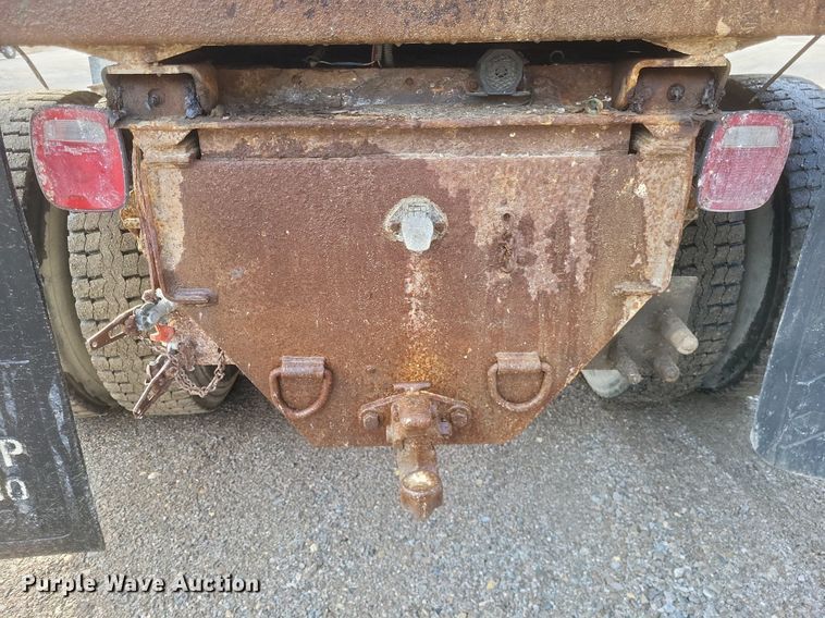 image for item DO4856 1999 GMC C8500 dump truck