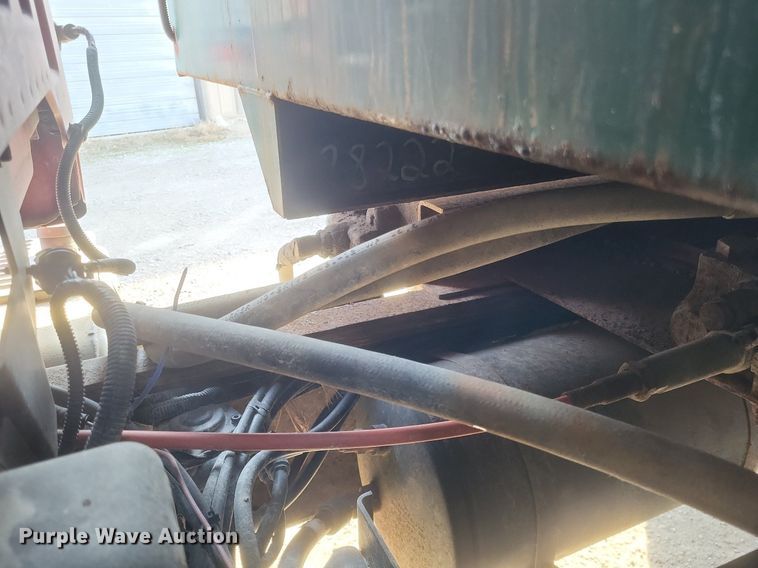 image for item DO4856 1999 GMC C8500 dump truck