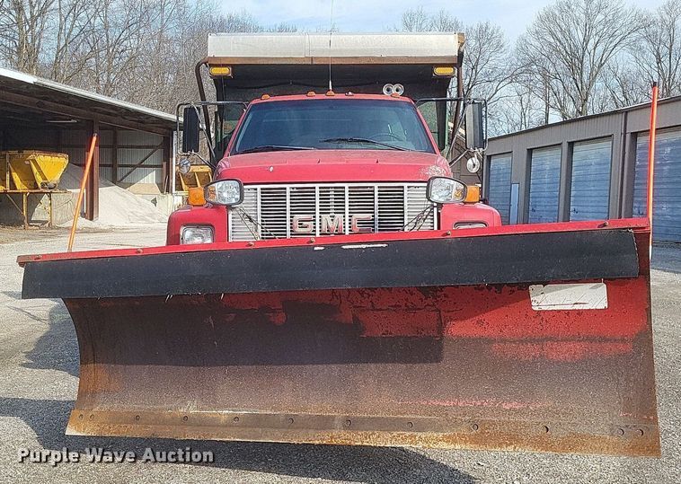 image for item DO4857 1997 GMC C8500 dump truck