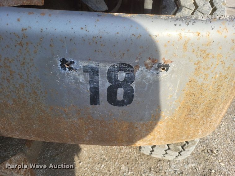 image for item DO4857 1997 GMC C8500 dump truck