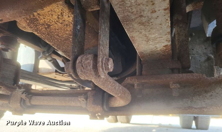 image for item DO4857 1997 GMC C8500 dump truck