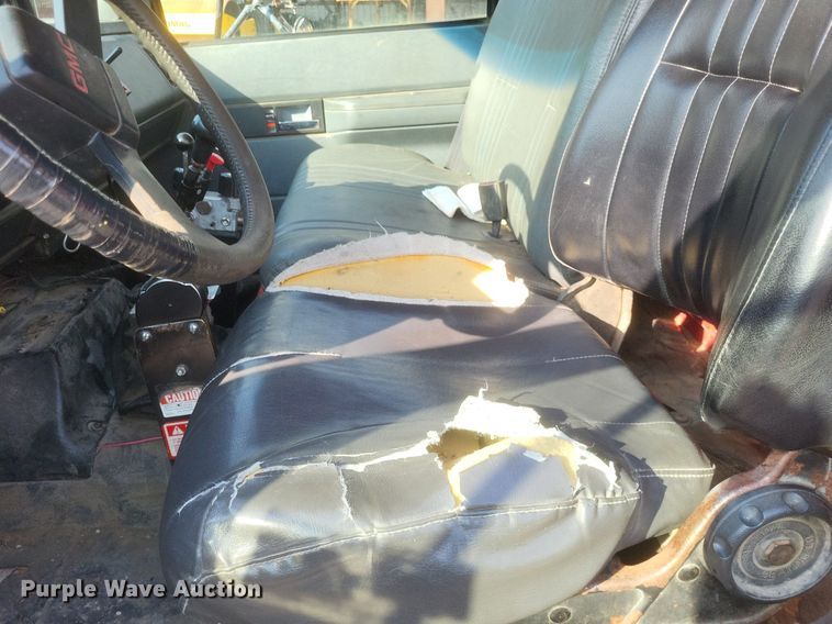 image for item DO4857 1997 GMC C8500 dump truck