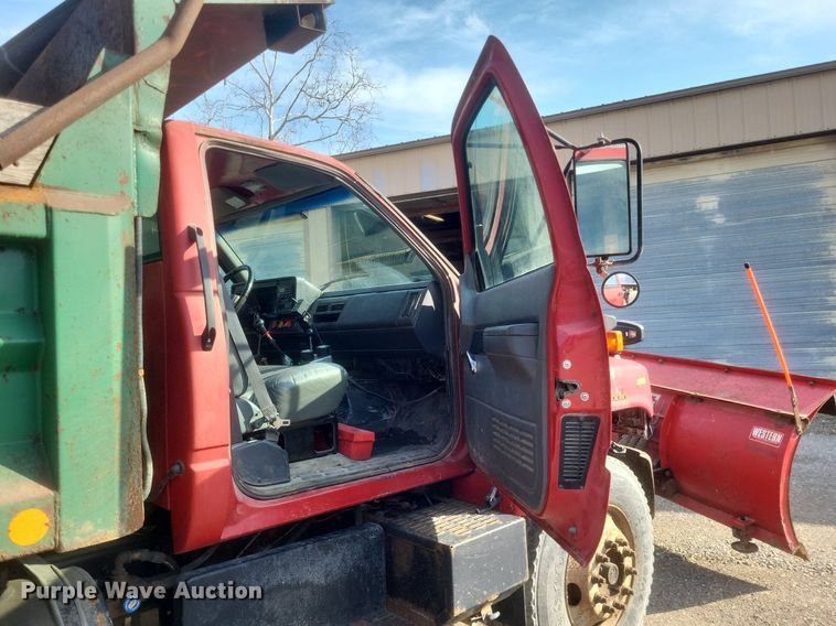 image for item DO4857 1997 GMC C8500 dump truck