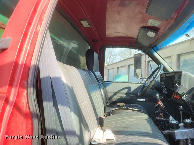 image for item DO4857 1997 GMC C8500 dump truck