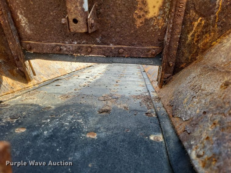 image for item DO4857 1997 GMC C8500 dump truck