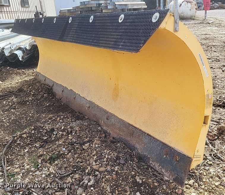 image for item DO4864 Meyer LP9.0 snow plow