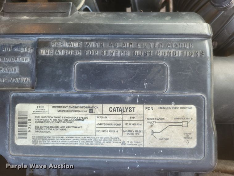 image for item DO4868 1998 Chevrolet K3500 bucket truck