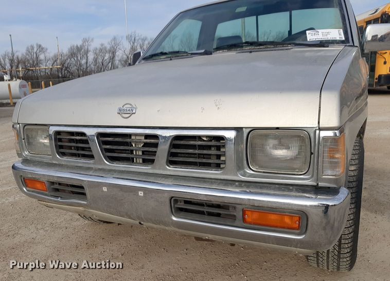 image for item DP2715 1997 Nissan pickup truck
