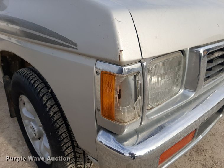 image for item DP2715 1997 Nissan pickup truck