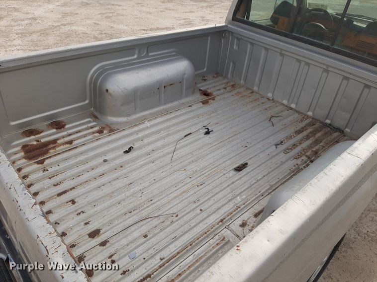 image for item DP2715 1997 Nissan pickup truck