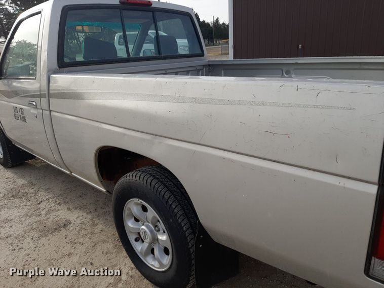 image for item DP2715 1997 Nissan pickup truck