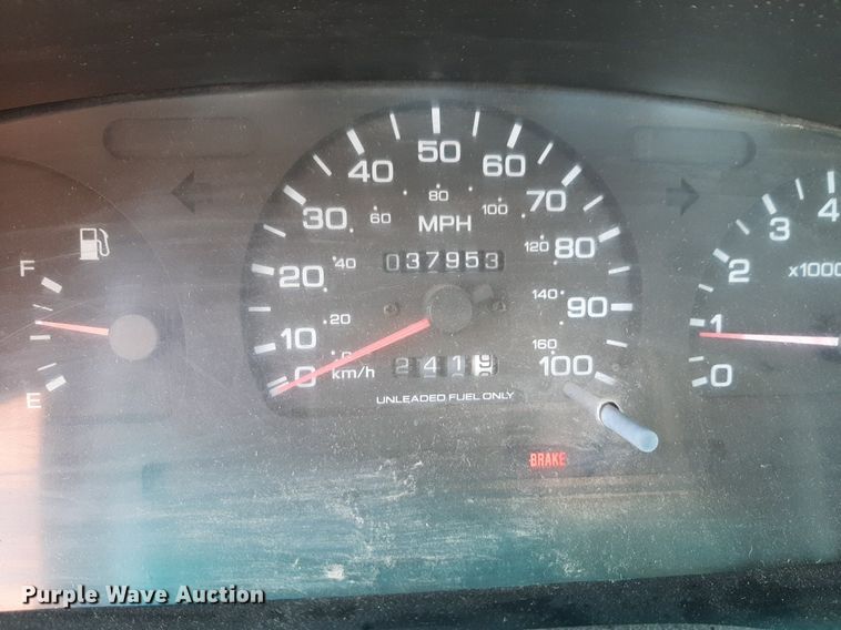 image for item DP2715 1997 Nissan pickup truck