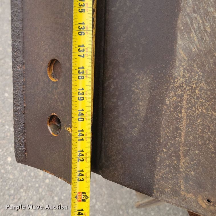 image for item DP3414 2005 International  7600 dump truck