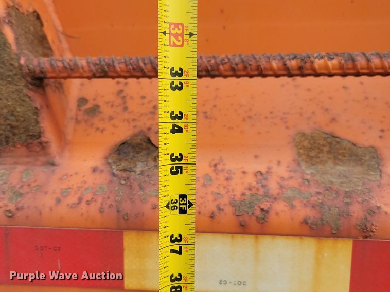 image for item DP3414 2005 International  7600 dump truck