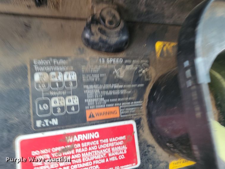 image for item DP3414 2005 International  7600 dump truck