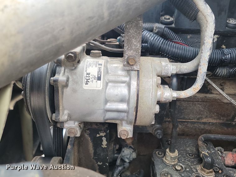 image for item DP3414 2005 International  7600 dump truck