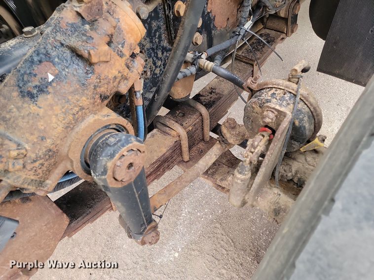 image for item DP3414 2005 International  7600 dump truck