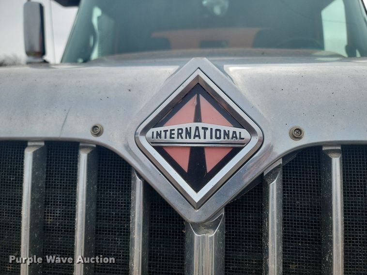 image for item DP3414 2005 International  7600 dump truck