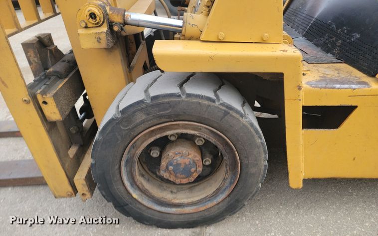 image for item DP3415 Komatsu  FG30-7 forklift