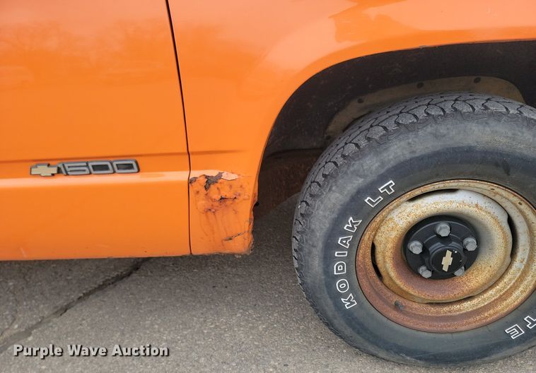 image for item DP3417 1995 Chevrolet  C1500 pickup truck