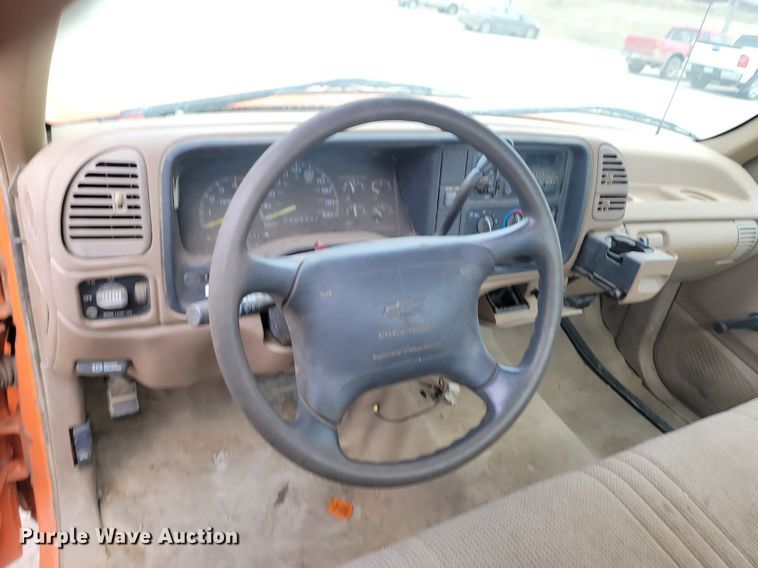 image for item DP3417 1995 Chevrolet  C1500 pickup truck