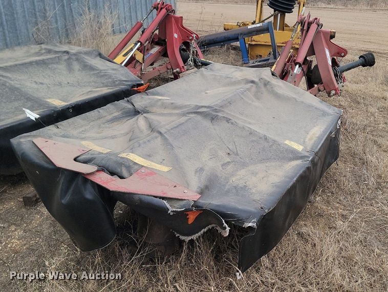 image for item DP3418 2020 New Holland Duradisc 108M disc mower