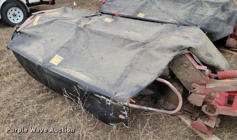 image for item DP3418 2020 New Holland Duradisc 108M disc mower