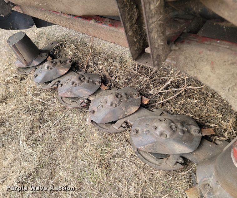 image for item DP3418 2020 New Holland Duradisc 108M disc mower